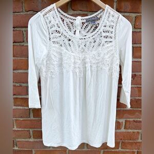 A Pea In the Pod Ivory Crochet 3/4 Sleeve Maternity Top